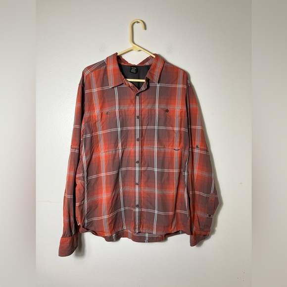 REI Co-op Button Down Shirt Men’s XL Outdoor Hiking Plaid Nylon Vented - Picture 1 of 9